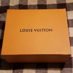 Louis Vuitton box